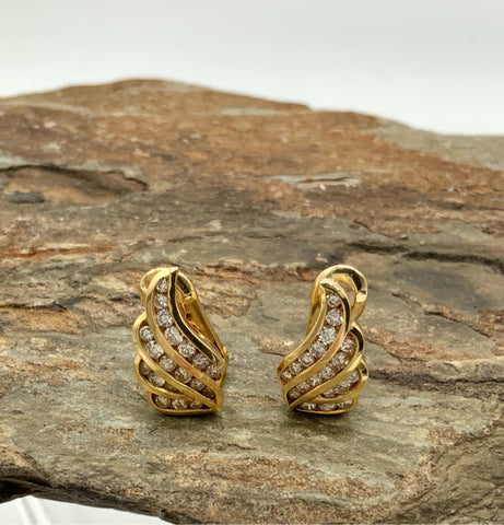 18kt Gold & Diamond Clip-On Earrings