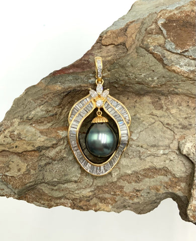 18kt Gold, Tahitian Pearl & Diamond Enhancer Pendant