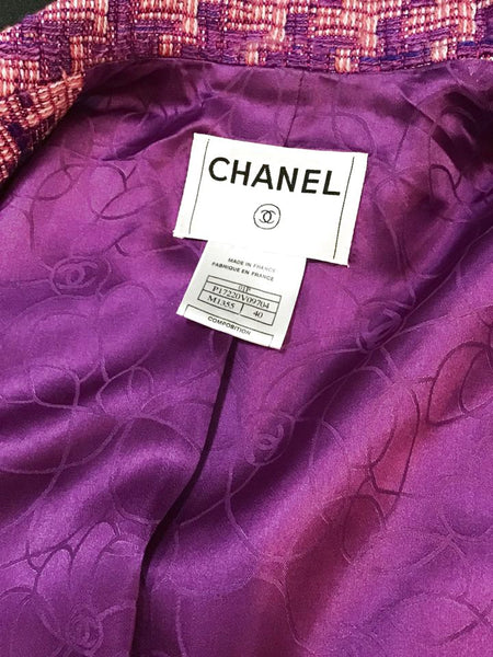CHANEL 2001 Vintage Purple Pink Herringbone Tweed Suit, 2pc