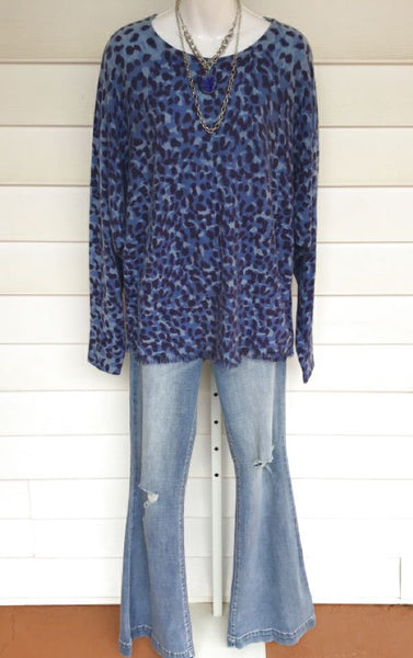 IN CASHMERE Blue Animal Print L/S Cashmere Sweater