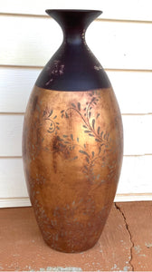 Large Cortona Vase With Copper Finish
