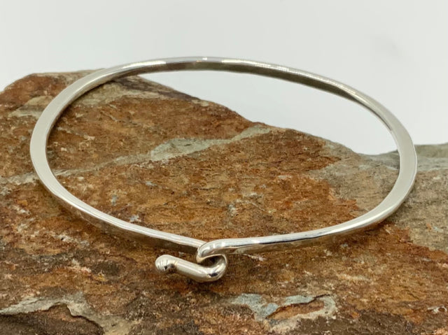 James Avery Sterling Bracelet with Hammered Finish