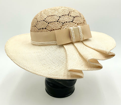 LUMINATA MILLINERY Natural Twotone Straw Pleated Brim Hat